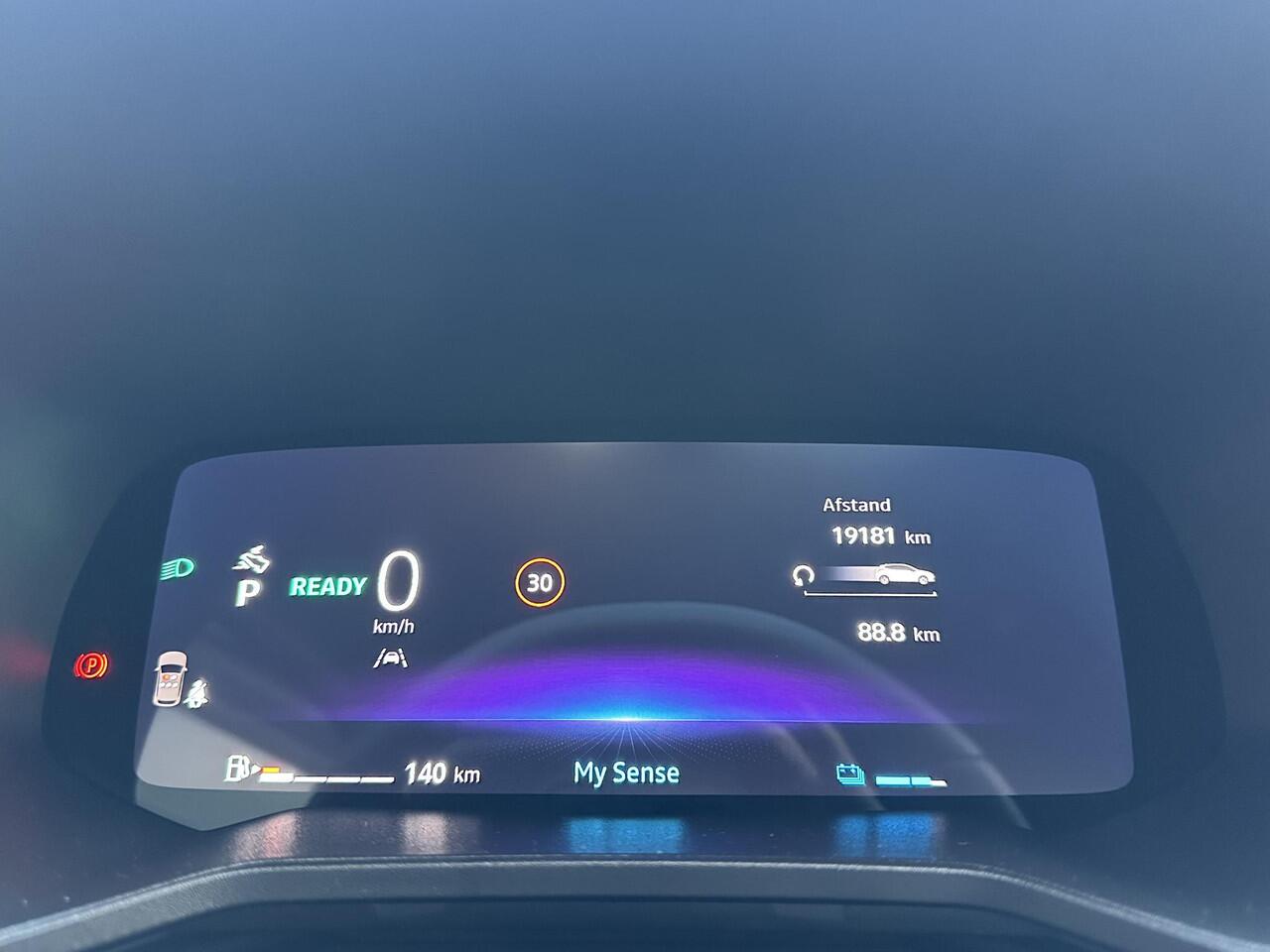 Renault CLIO V 1.6 E-Tech Full Hybrid 145 esprit Alpine | Dealeronderhouden | Lage kilometerstand!! | Sportieve esprit alpine uitvoering |