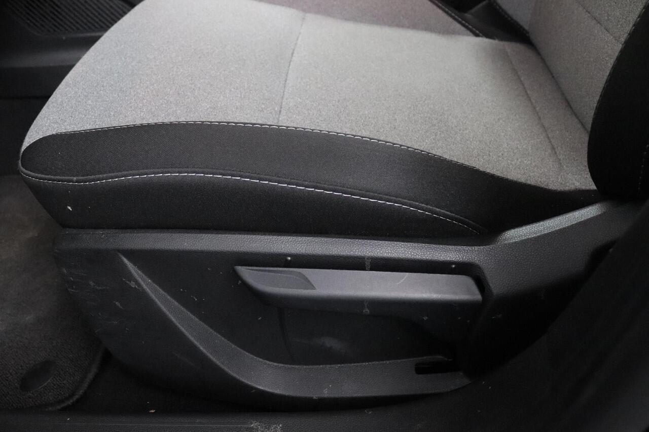 Renault CLIO 1.0 TCe 90 GPF evolution | Pack Look | Camera | Pack Navigation |