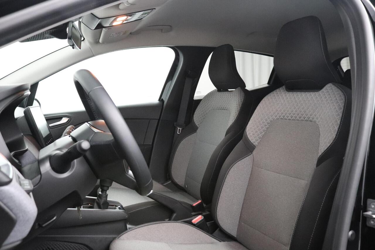 Renault CLIO 1.0 TCe 90 GPF evolution | Pack Look | Camera | Pack Navigation |