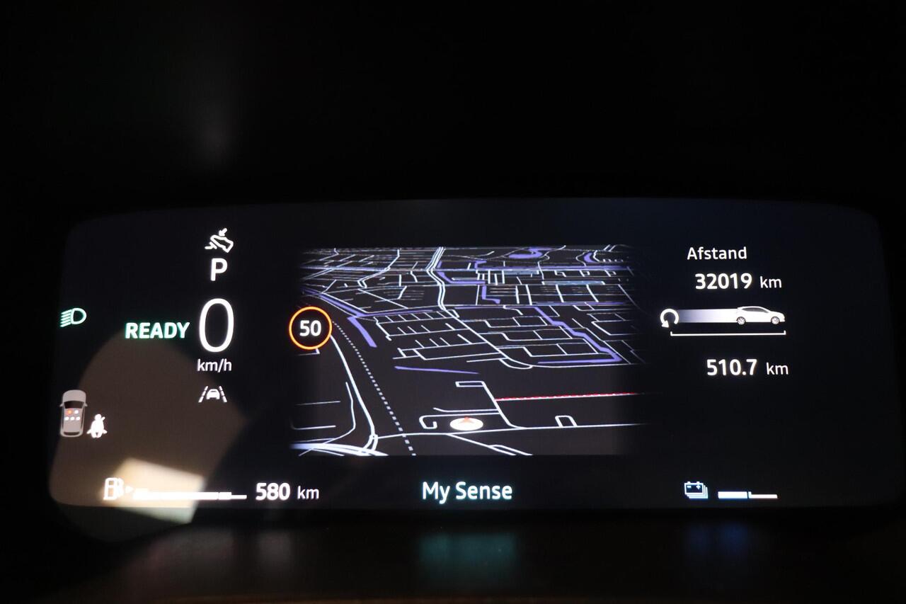 Renault CLIO 1.6 E-Tech Full Hybrid 145 techno | Camera | Stuur & stoel verwarming | 9,3"Navigatie | virtual cockpit | Climate control | All season banden |