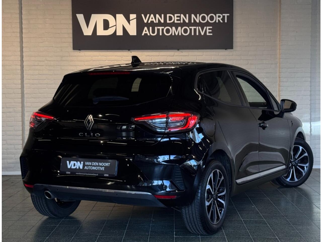 Renault CLIO 1.0 TCe 90 Techno Navigatie PDC Camera Sfeerv 16''