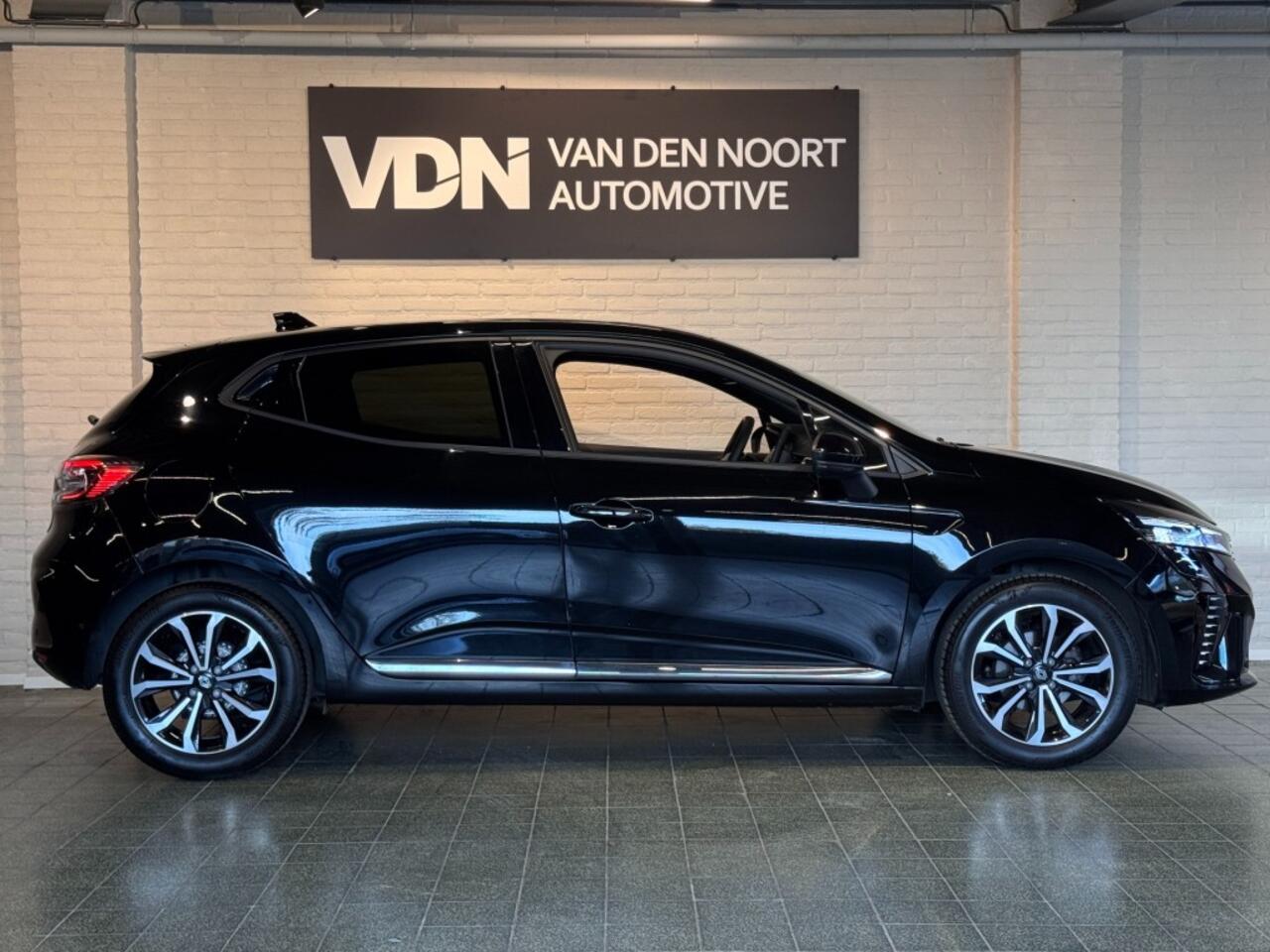 Renault CLIO 1.0 TCe 90 Techno Navigatie PDC Camera Sfeerv 16''