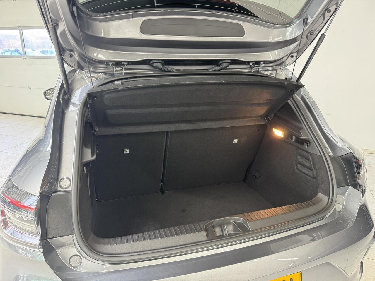 Renault CLIO 1.6 E-Tech Full Hybrid 145 Techno | Navigatie | 360° Camera | Cruise Control Adaptief | BOSE-Audiosysteem | Stoel + Stuurverwarming |