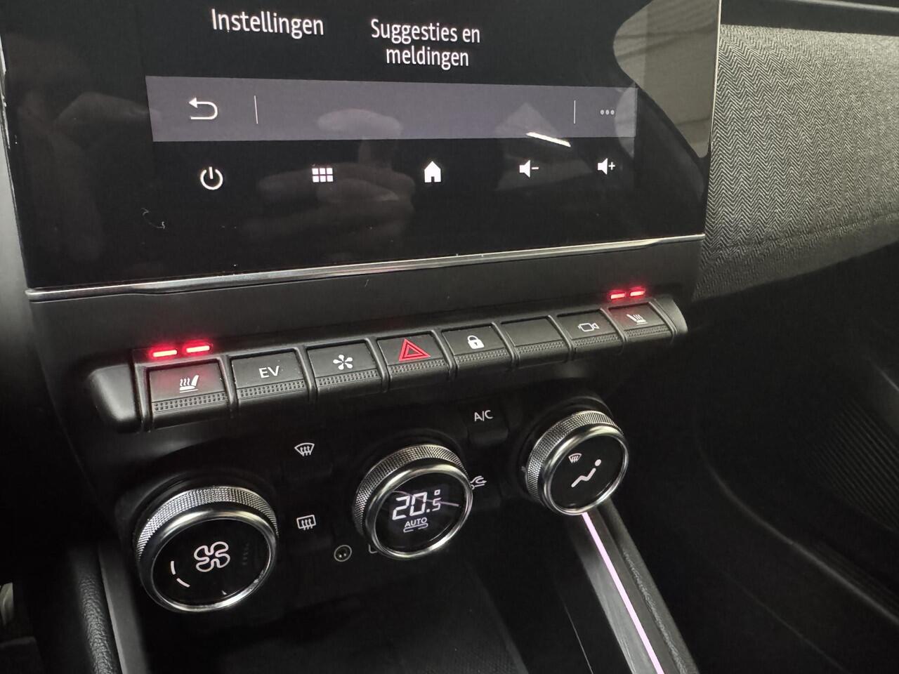 Renault CLIO 1.6 E-Tech Full Hybrid 145 Techno | Navigatie | 360° Camera | Cruise Control Adaptief | BOSE-Audiosysteem | Stoel + Stuurverwarming |