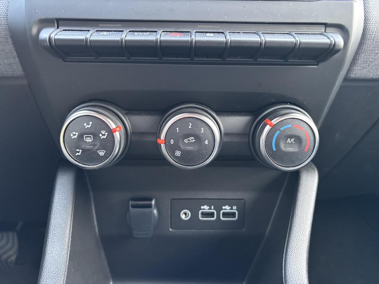 Renault CLIO 1.0 TCe 90 GPF evolution | Premium kleur! | 1e Eig |