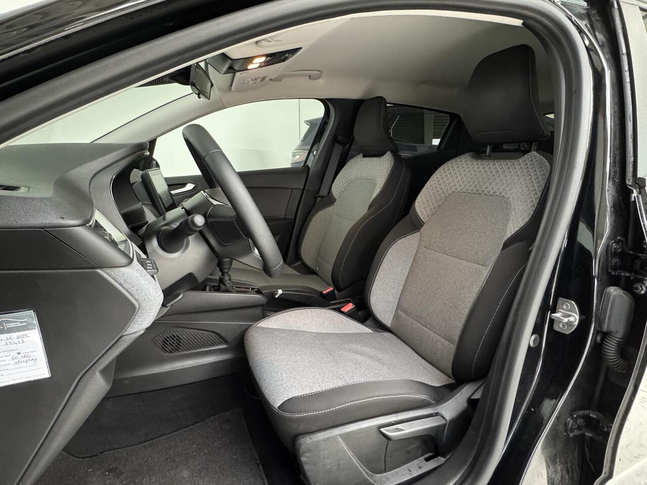 Renault CLIO 1.0 TCe 90 GPF Evolution | Achteruitrijcamera | Navigatie | Cruise Control | Parkeersensoren |