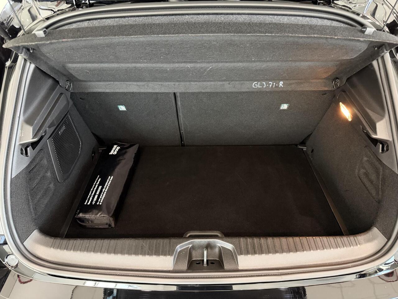 Renault CLIO 1.0 TCe 90 Esprit Alpine | BOSE | 360° camera | Lichtmetalen velgen 17" | Apple Carplay/Android Auto