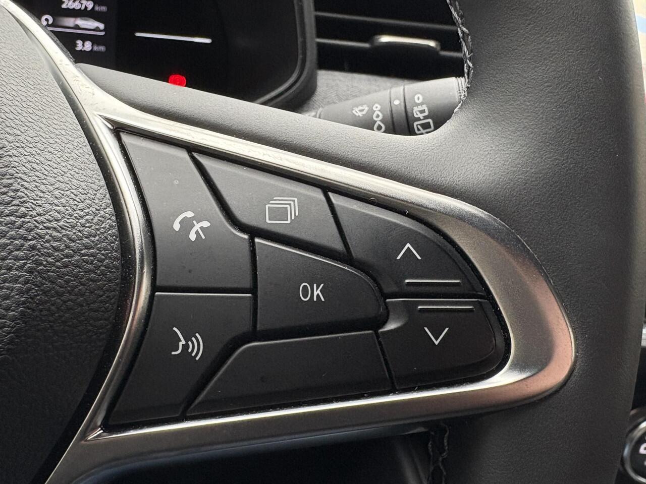 Renault CLIO 1.0 TCe 90 GPF techno | NAP | Navigatie | Achteruitrijcamera | DAB | Climate Control | LED | Key-less |