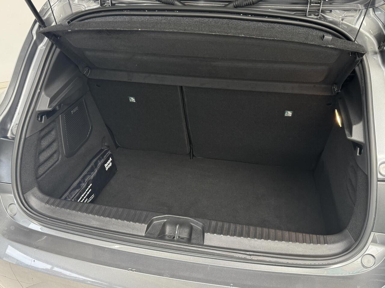 Renault CLIO 1.6 E-Tech Full Hybrid 145 Esprit Alpine | Stoelverwarming | BOSE-Audiosysteem | All-Season banden | Adaptive Cruise Control |