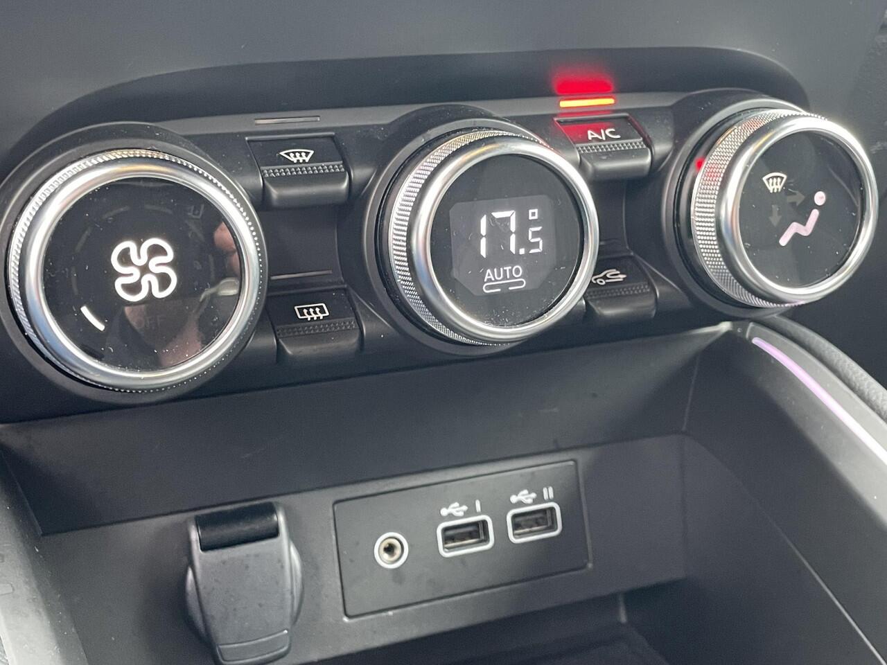 Renault CLIO 1.0 TCe 90 GPF techno | Groot Navigatie | 17" Lichtmetalen velgen |