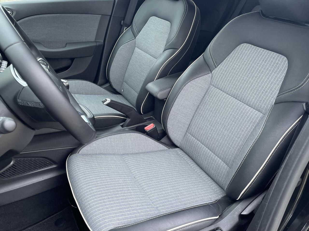 Renault CLIO 1.0 TCe 90 GPF techno | Groot Navigatie | 17" Lichtmetalen velgen |