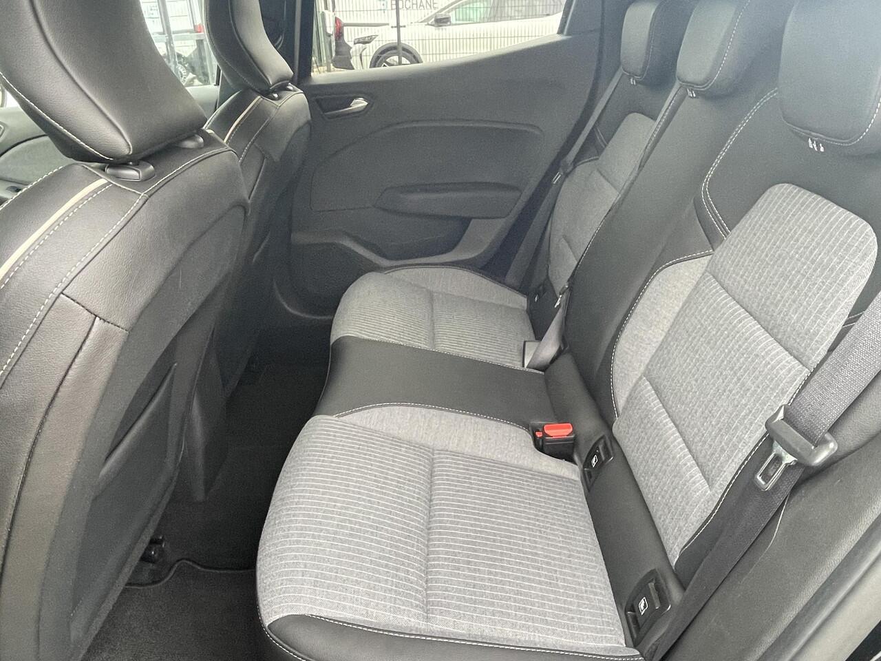 Renault CLIO 1.0 TCe 90 GPF techno | Groot Navigatie | 17" Lichtmetalen velgen |