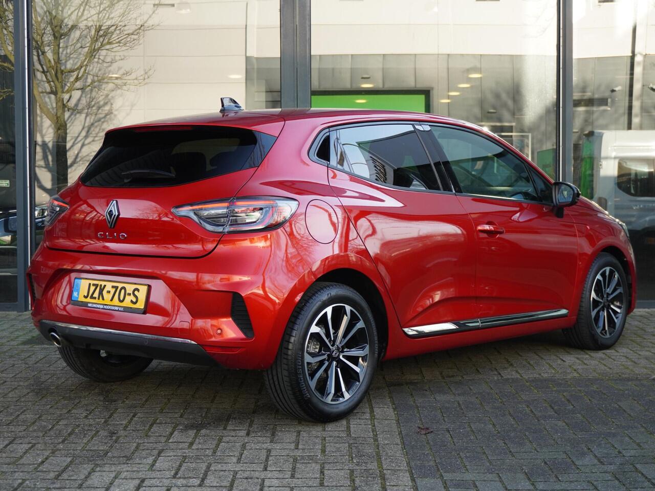 Renault CLIO TCe 90 techno / 14.000KM / 9,3'' NAVI / 10,25'' DASHBOARD / CRUISE / CLIMATE / CAMERA / PDC / PRIVACY GLASS / KEYLESS / DAB+ / 16'' LMV