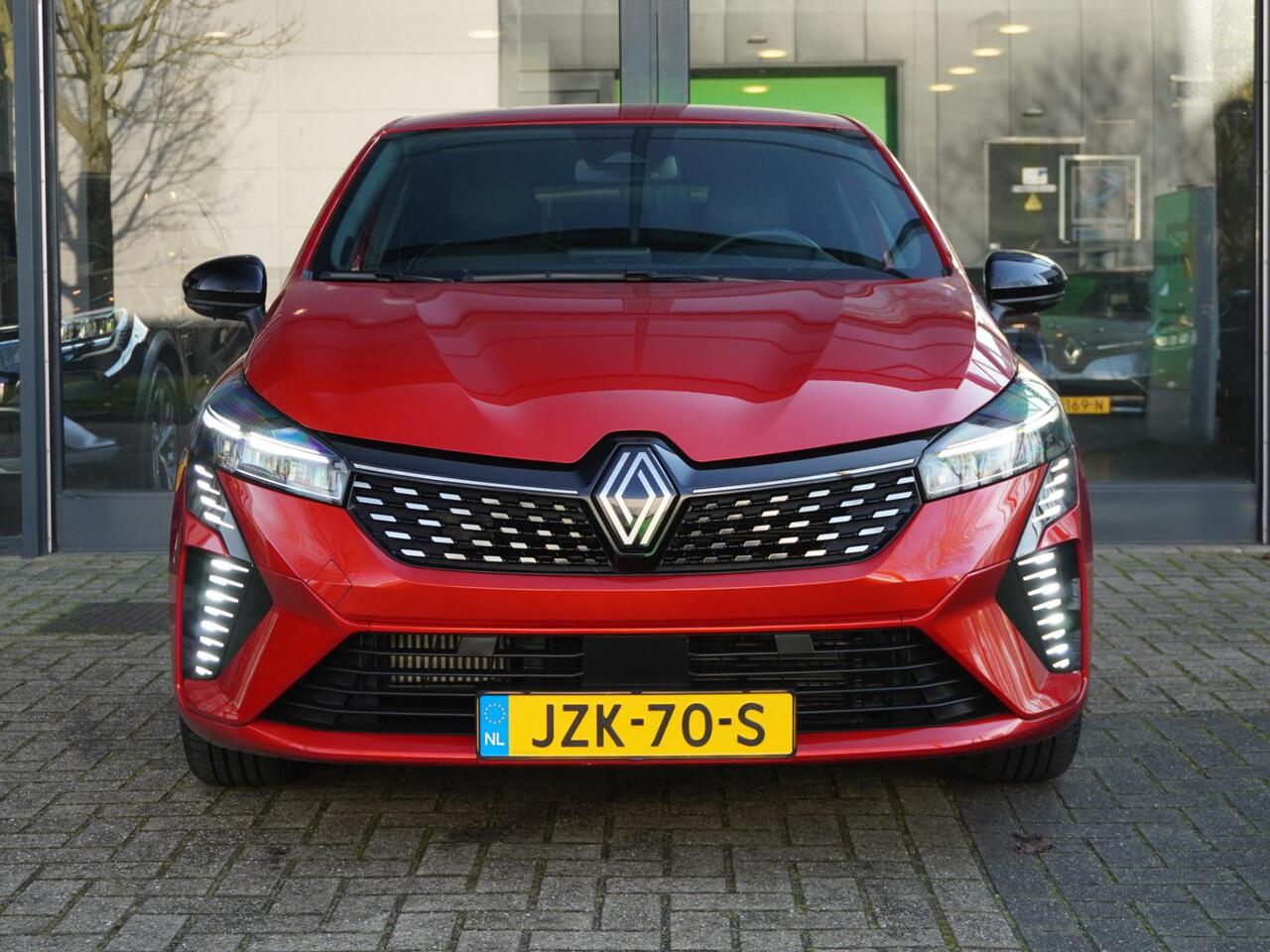 Renault CLIO TCe 90 techno / 14.000KM / 9,3'' NAVI / 10,25'' DASHBOARD / CRUISE / CLIMATE / CAMERA / PDC / PRIVACY GLASS / KEYLESS / DAB+ / 16'' LMV