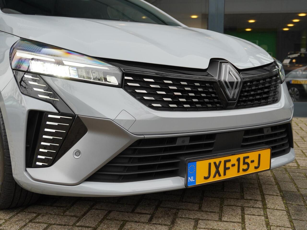 Renault CLIO 1.6 E-Tech Full Hybrid 145 esprit Alpine AUTOMAAT / PACK WINTER / DEALER OND. / 9,3'' NAVI / 10.25'' DASHBOARD / ADAPT. CRUISE / CAMERA / PDC / CLIMATE / APPLE CARPLAY / ANDROID AUTO / PRIVACY GLASS / DAB+ / 17'' LMV