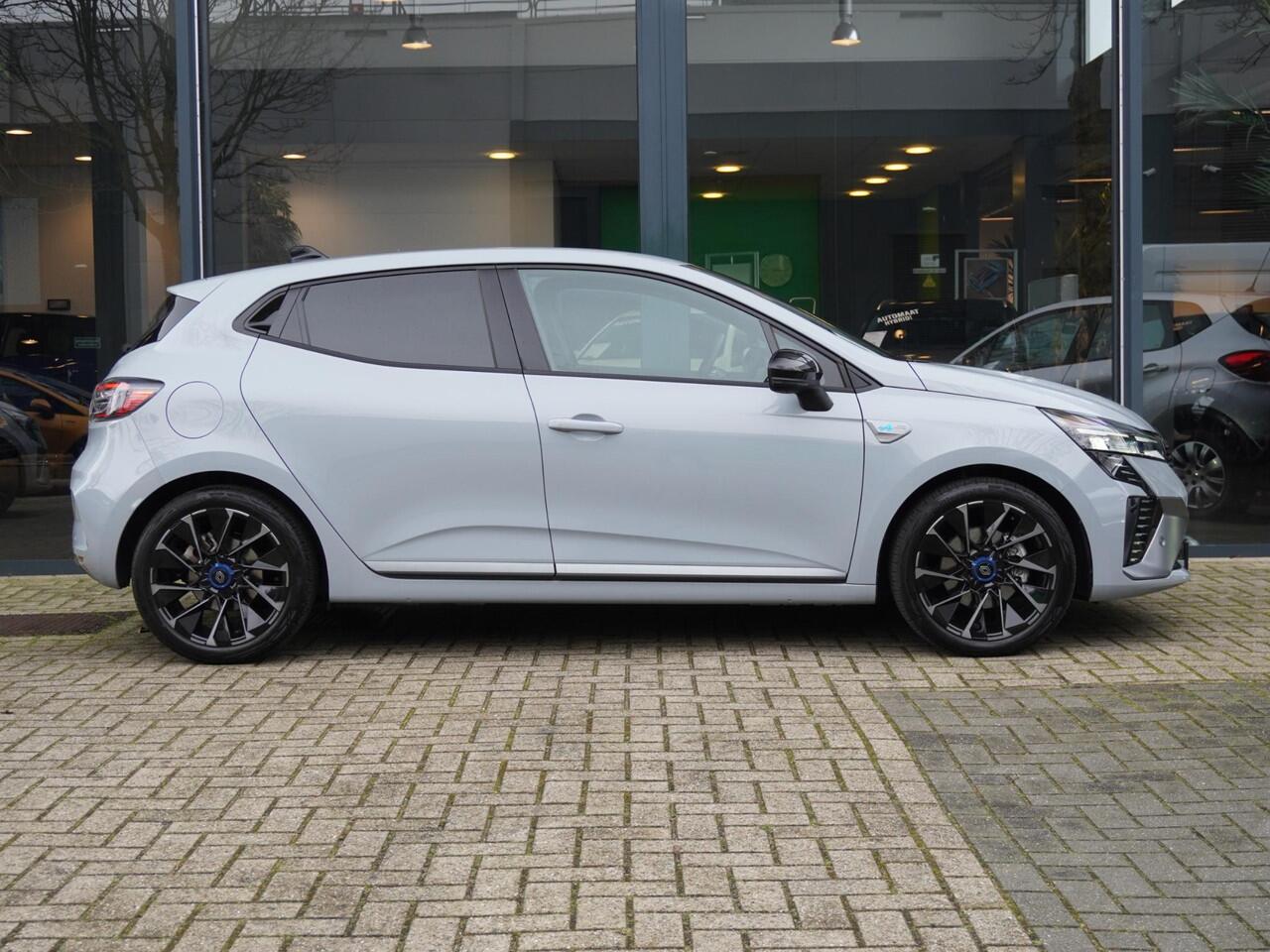 Renault CLIO 1.6 E-Tech Full Hybrid 145 esprit Alpine AUTOMAAT / PACK WINTER / DEALER OND. / 9,3'' NAVI / 10.25'' DASHBOARD / ADAPT. CRUISE / CAMERA / PDC / CLIMATE / APPLE CARPLAY / ANDROID AUTO / PRIVACY GLASS / DAB+ / 17'' LMV