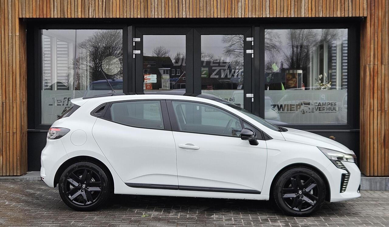 Renault CLIO 1.6 E-Tech Full Hybrid 145 evolution automaat. led. cruise. apple carplay. zwart dak/zwarte wieldoppen.