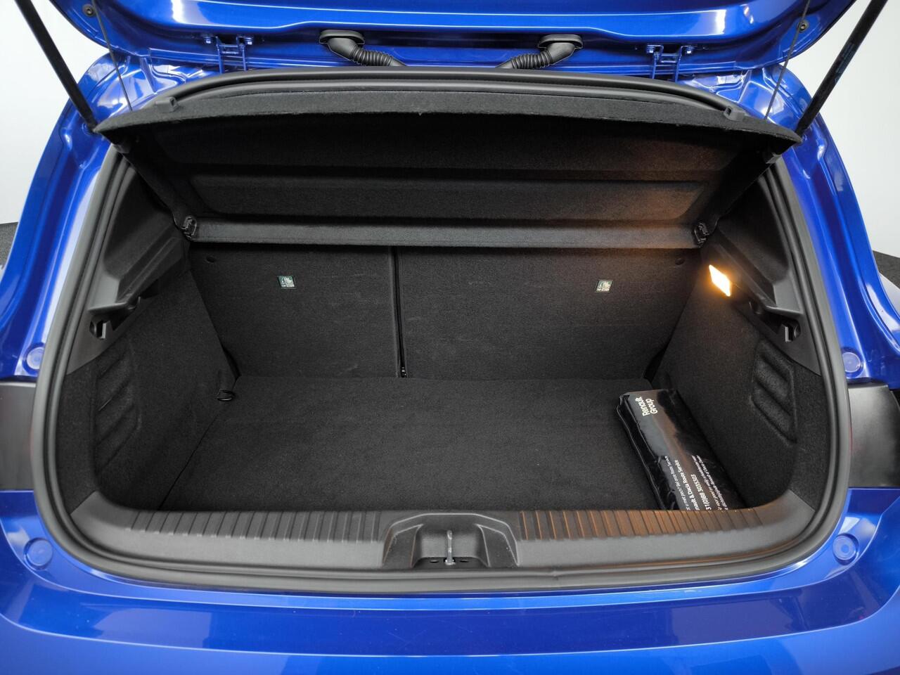 Renault CLIO 1.6 E-Tech Full Hybrid 145 Techno | Navigatie 9,3" | 360° camera | All season banden | Climate Control | Cruise Control | Apple Carplay/Android Auto