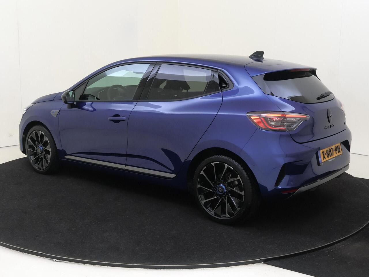 Renault CLIO 1.6 E-Tech Full Hybrid 145 esprit Alpine | Pack City Premium | Pack Premium Sound BOSE | Apple Carplay/Android | cruise control adaptief met Stop&Go en stuurhulp | dodehoek detectie | electronic climate control | lederen interieurdelen | lederen/stof bekl