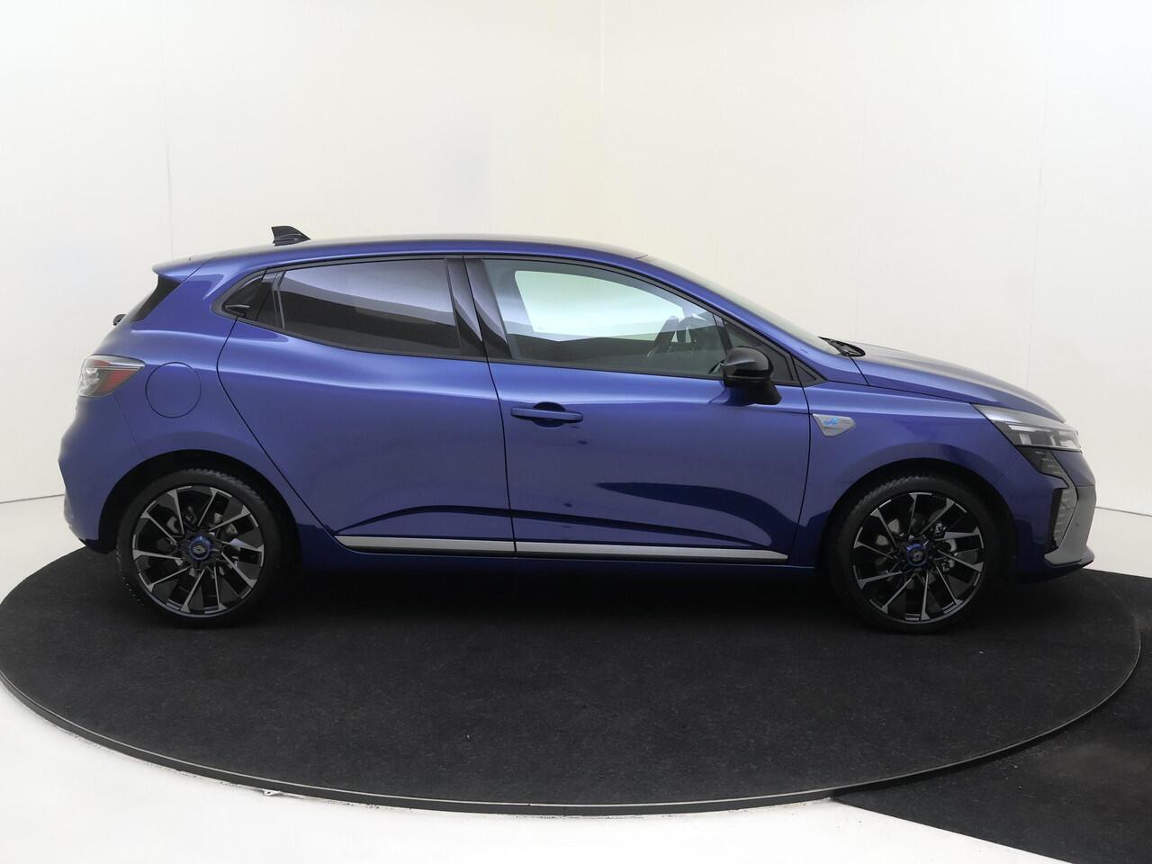 Renault CLIO 1.6 E-Tech Full Hybrid 145 esprit Alpine | Pack City Premium | Pack Premium Sound BOSE | Apple Carplay/Android | cruise control adaptief met Stop&Go en stuurhulp | dodehoek detectie | electronic climate control | lederen interieurdelen | lederen/stof bekl