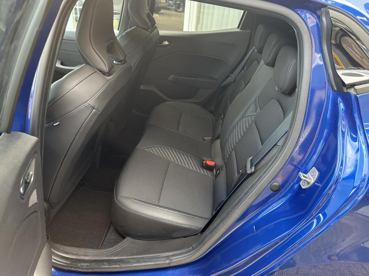 Renault CLIO 1.0 TCe 90 GPF esprit Alpine | NAP | 360 graden camera | Bose Audio | Navigatie | Park assist|