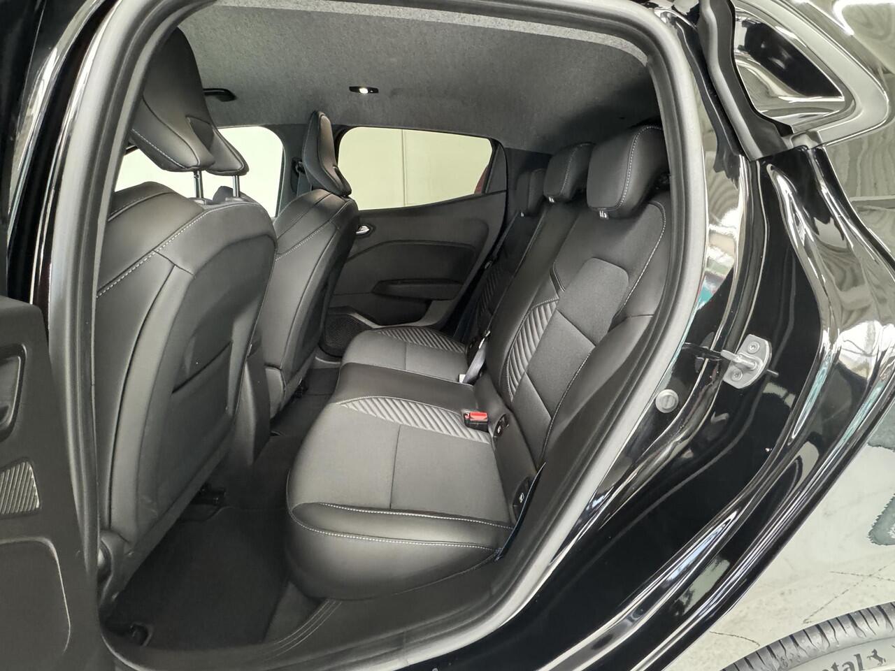 Renault CLIO 1.0 TCe 90 GPF Esprit Alpine | BOSE-Audiosysteem | Adaptive Cruise Control | 360° Camera | Apple CarPlay / Android Auto |