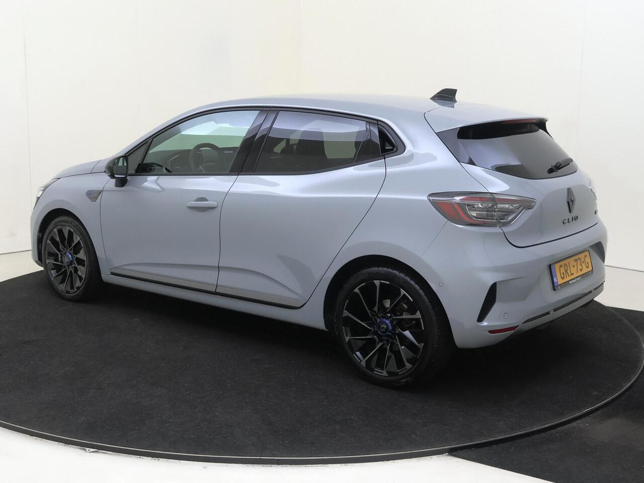 Renault CLIO 1.6 E-Tech Full Hybrid 145 esprit Alpine | Pack Premium Sound BOSE | Pack Winter | Pack City Premium |