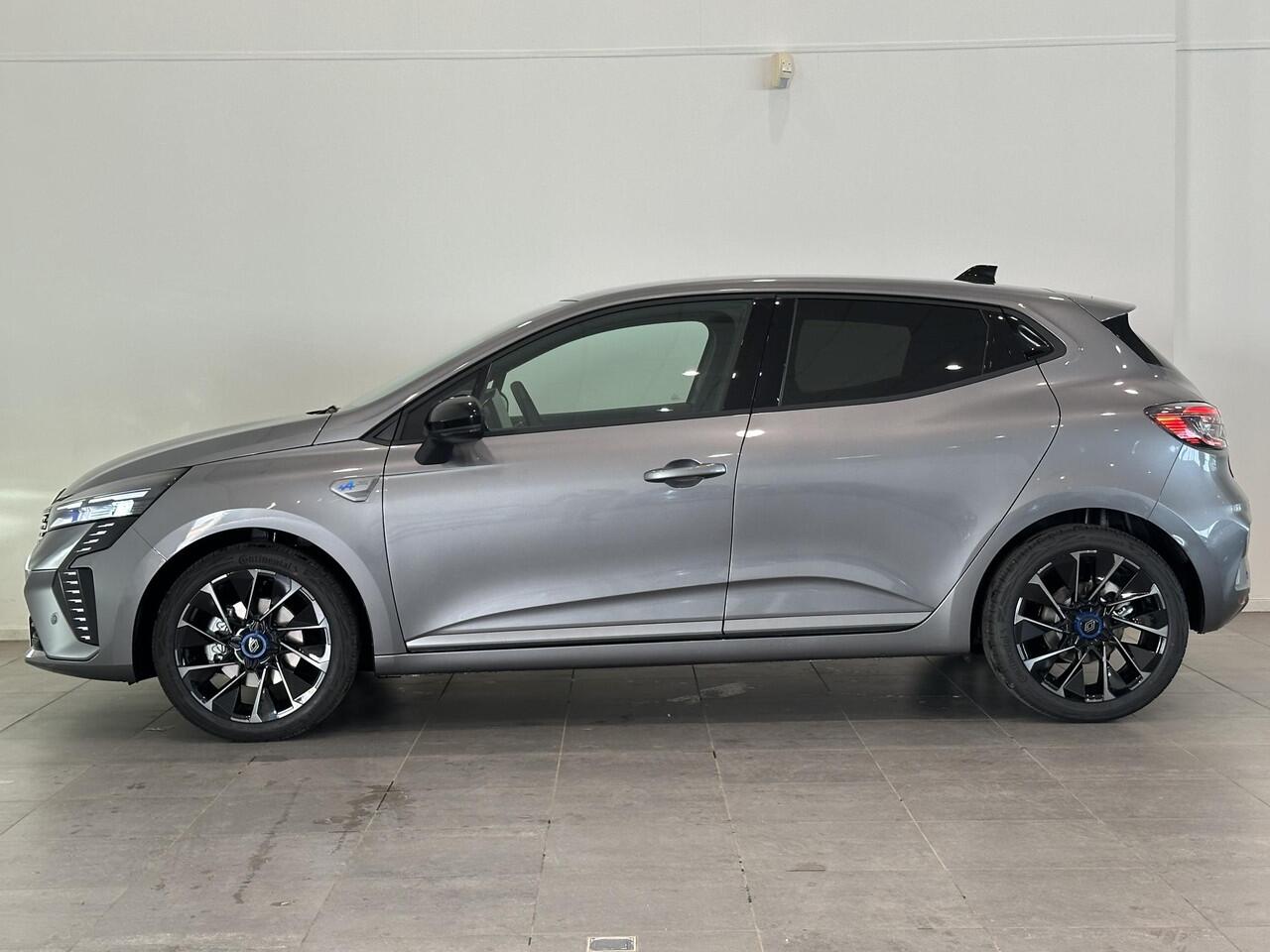 Renault CLIO 1.6 E-Tech Full Hybrid 145 Esprit Alpine | Pack Premium Sound BOSE | Van: ¤ 32.759,- nu rijklaar voor: ¤ 29.259,-