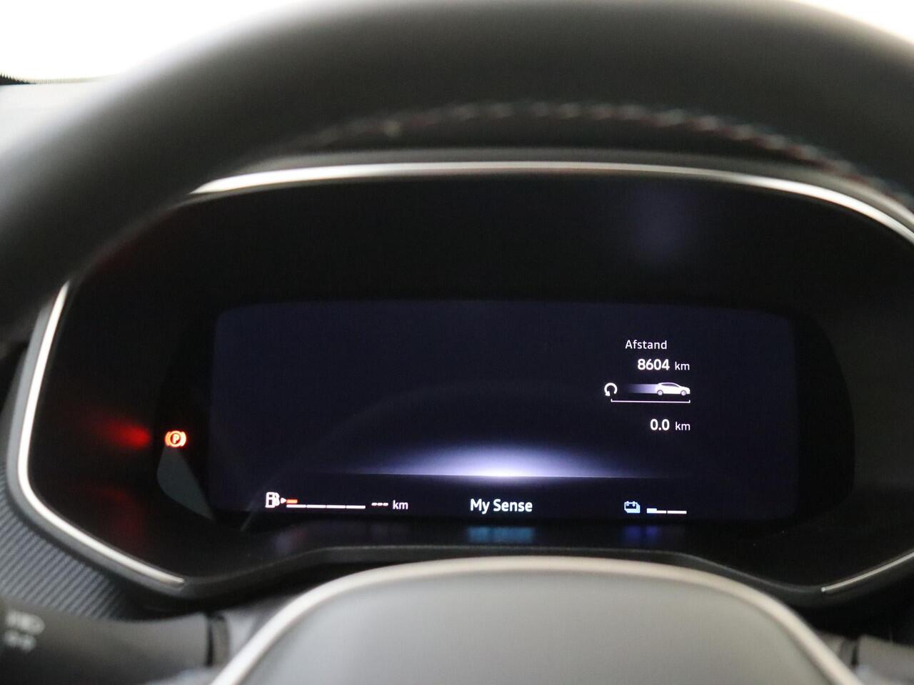 Renault CLIO 1.6 E-Tech Full Hybrid 145PK esprit Alpine | Apple & Android Carplay | BOSE geluidssysteem | 360 Camera | Stoel & Stuurverwarming | Climate Control | Navigatie | Adaptive Cruise Control