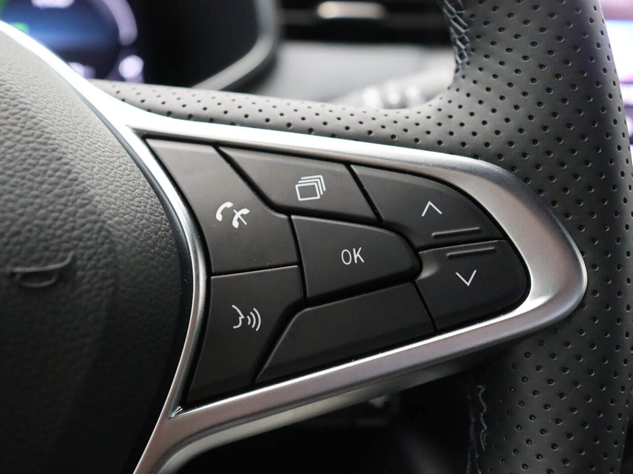 Renault CLIO TCe 90pk GPF techno | Apple carplay | Android auto | Climate control | Achteruitrijcamera |