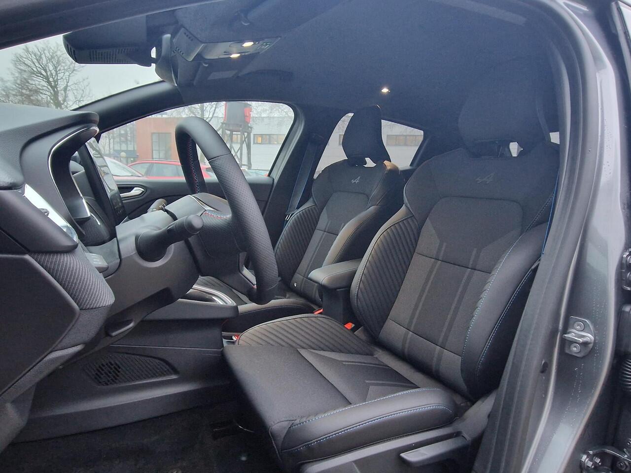 Renault CLIO 1.6 E-Tech Full Hybrid 145pk esprit Alpine / Uit Voorraad Leverbaar / Vraag Naar Beschikbaarheid /