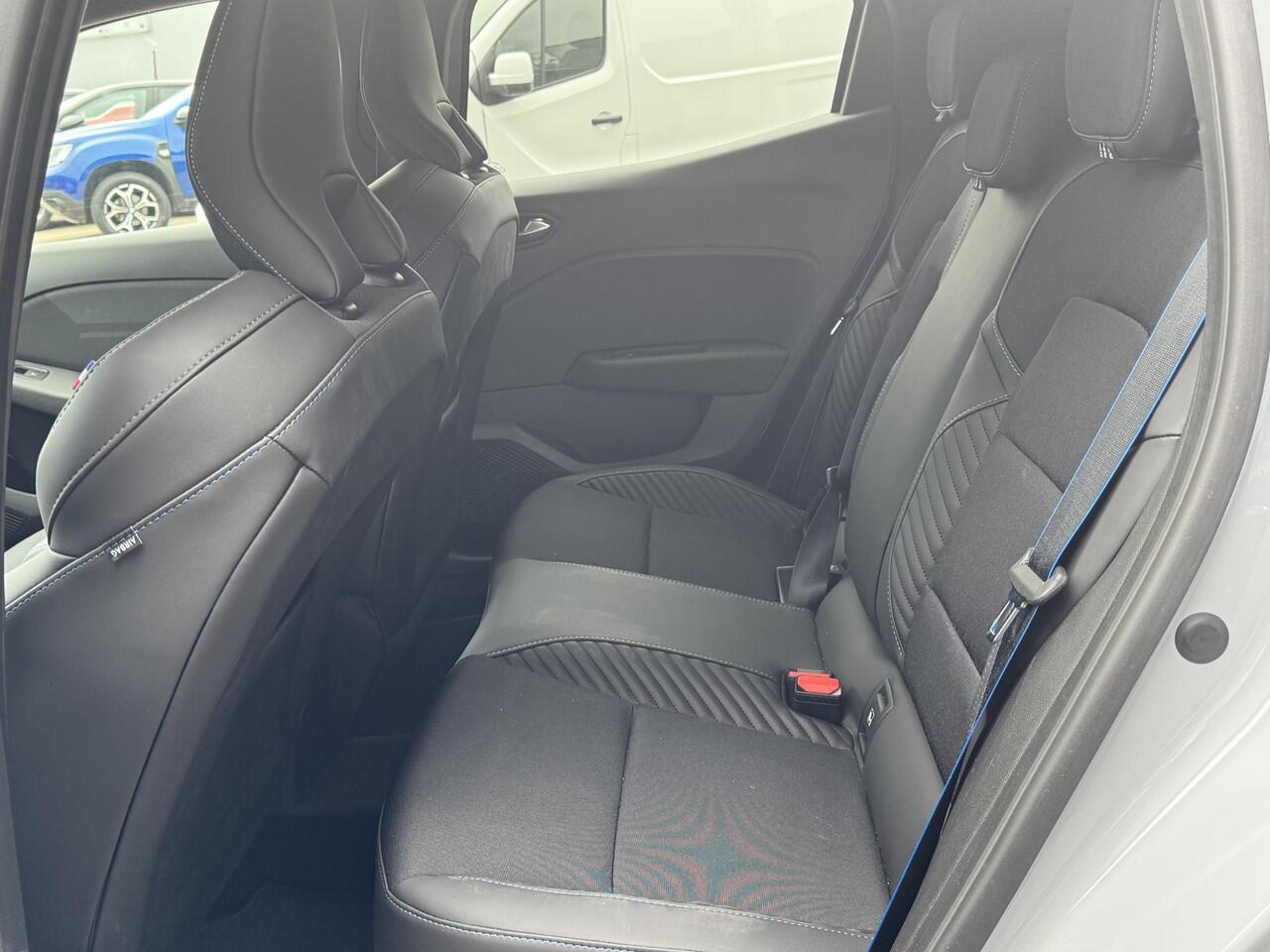 Renault CLIO 1.0 TCe 90 GPF esprit Alpine / BOSE AUDIO / ADAPTIEVE CRUISE CONTROL / NAVIGATIE INCL. APPLE & ANDROID AUTO /