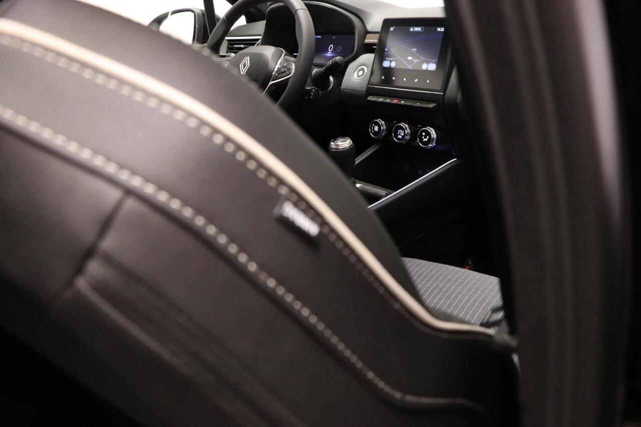 Renault CLIO 1.0 TCe 90 GPF techno | Demo 01-11-25 beschikbaar | NAVIGATION TECHNO PACK | LED | DAB | APPLE | CAMERA