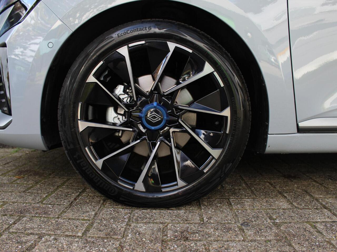 Renault CLIO 1.6 E-Tech Full Hybrid 145 esprit Alpine AUTOMAAT / DEMO / PACK CITY PREMIUM / 9,3'' NAVI / 10.25'' DASHBOARD / ADAPT. CRUISE / CAMERA / PDC / CLIMATE / APPLE CARPLAY / ANDROID AUTO / PRIVACY GLASS / DAB+ / 17'' LMV