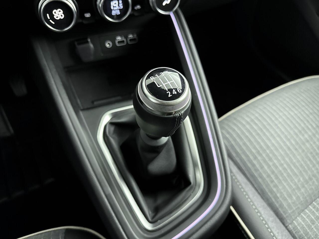 Renault CLIO 1.0 TCe 90PK GPF Techno | Navigatie met 9,3" Touchscreen | Climate Control | Cruise Control | Keyless Entry/Start | Armsteun Voor | Apple Carplay/Android Auto | Parkeersensoren + Camera | Lichtmetalen Velgen 16" |