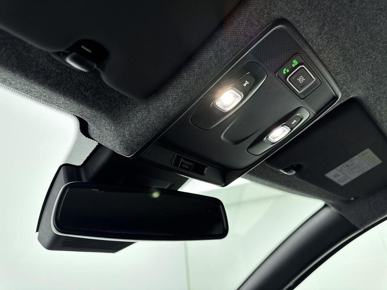 Renault CLIO 1.0 TCe 90 GPF techno | Achteruitrijcamera | Android & Apple Carplay | Groot Scherm | Navigatie | Parkeersensoren | Cruise Control | Keyless Entry |