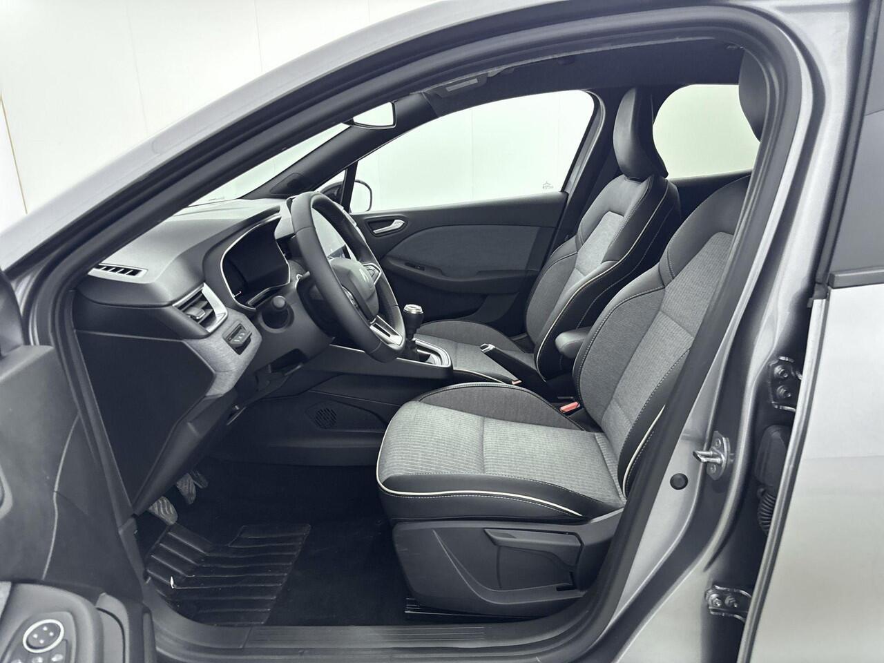 Renault CLIO 1.0 TCe 90Pk GPF techno | Navigatie met 9.3 Inch Scherm | Climate Control | Cruise Control | Parkeersensoren incl. Camera | Apple Carplay/Android Auto | Keyless Entry 7 Start | Lichtmetalen Velgen 16 Inch |