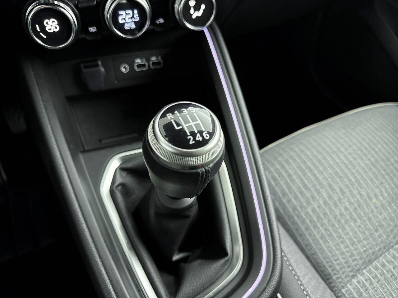 Renault CLIO 1.0 TCe 90Pk GPF techno | Navigatie met 9.3 Inch Scherm | Climate Control | Cruise Control | Parkeersensoren incl. Camera | Apple Carplay/Android Auto | Keyless Entry 7 Start | Lichtmetalen Velgen 16 Inch |