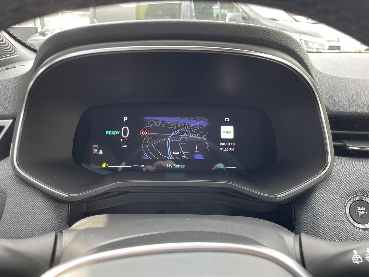 Renault CLIO 1.6 E-Tech Full Hybrid 145 techno / VOORRAADACTIE INCLUSIEF 5 JAAR GARANTIE /