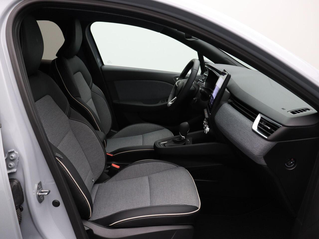 Renault CLIO 1.6 E-Tech Full Hybrid 145 techno | Adaptieve Cruise control | Groot Scherm | Apple Carplay en Android Auto | Achteruitrijcamera |