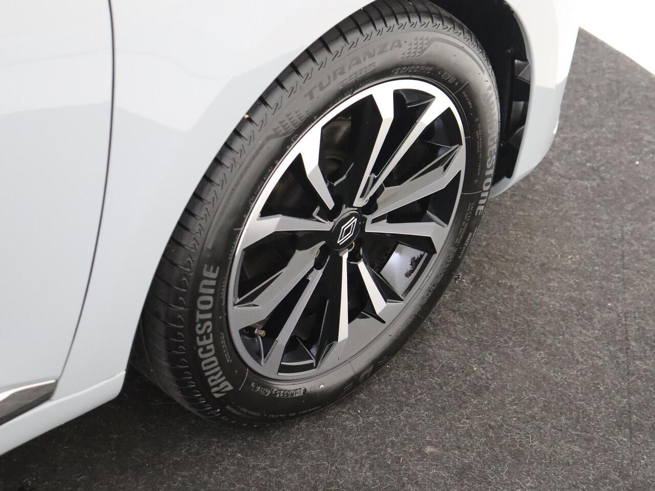 Renault CLIO 1.0 TCe 90 PK Techno Navigatie | Airco | Camera | Parkeersensoren Achter | Apple Carplay | Android Auto