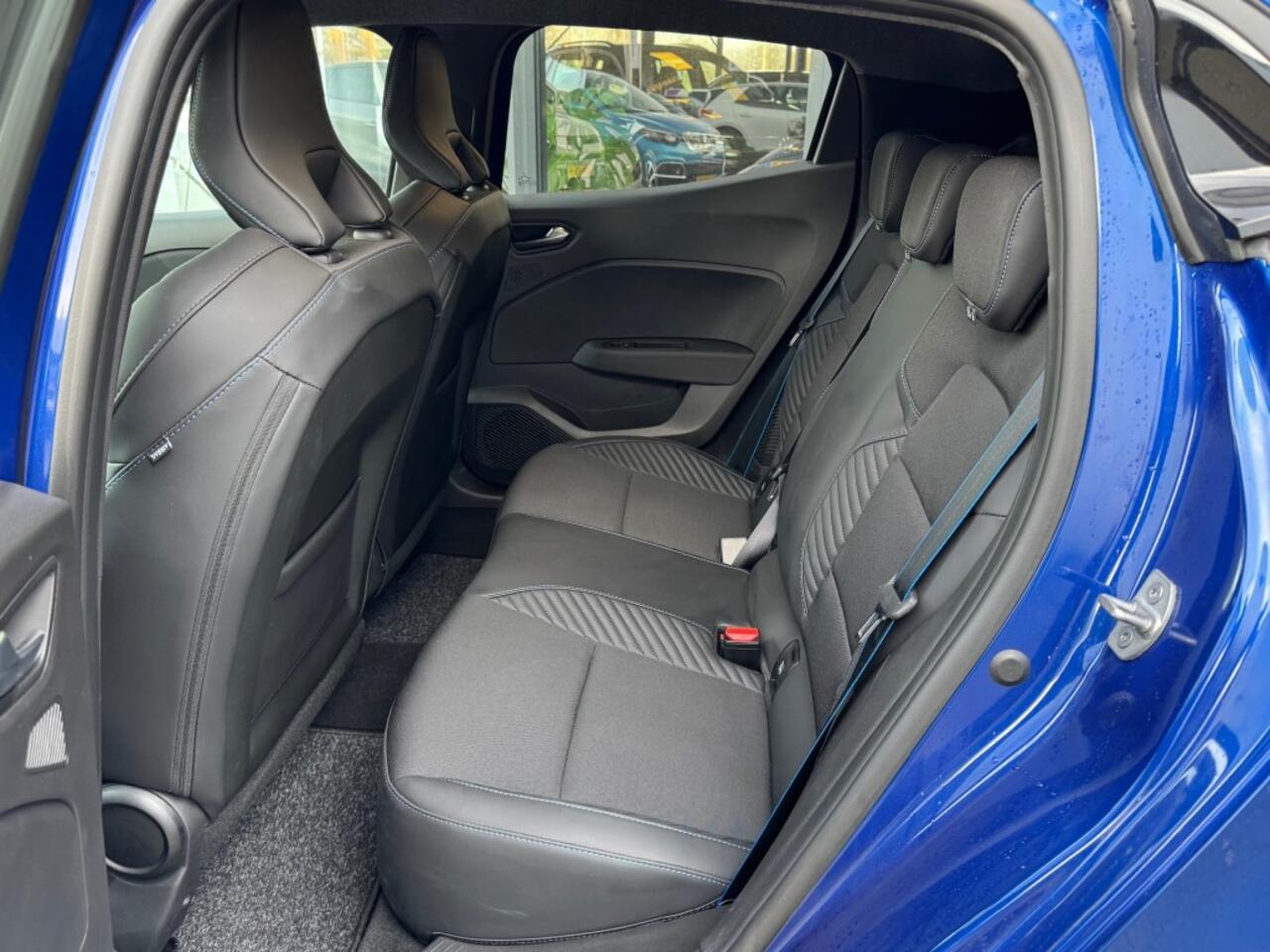 Renault CLIO 1.6 E-Tech Full Hybride 145 Espirit Alpine - 360 cam - adaptive cruise