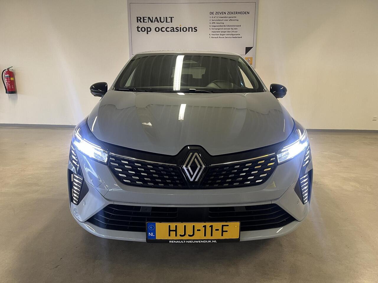 Renault CLIO 1.6 E-Tech Full Hybrid 145 techno / Pack City Premium / Pack Navigation Techno