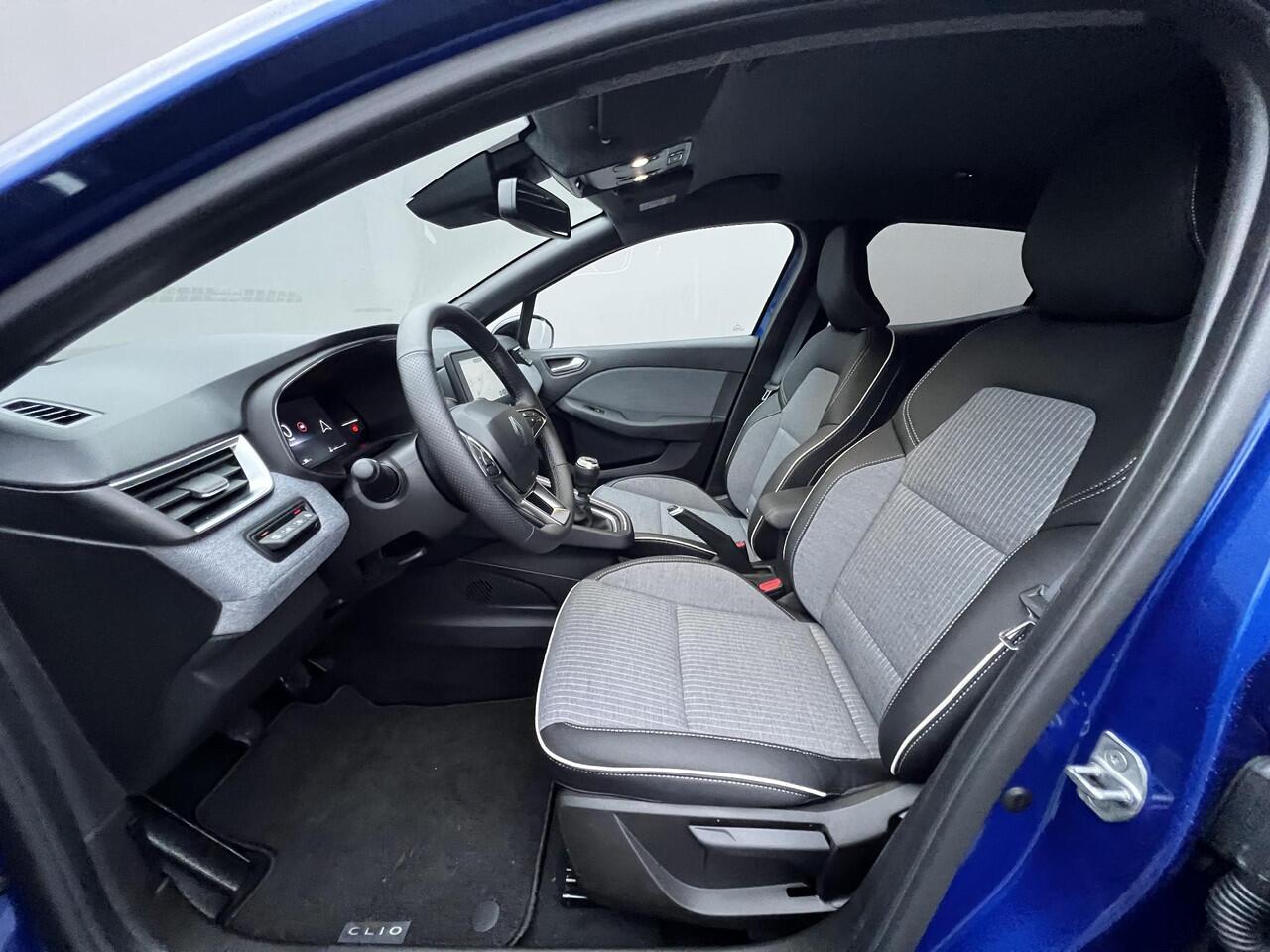 Renault CLIO 1.0 TCe 90 GPF techno / Fabrieksgarantie tot 07-2027 / Slechts 1.282 km / Stuur- en stoelverwarming / Navigatie / Apple Carplay Android / 16"LM wielen /