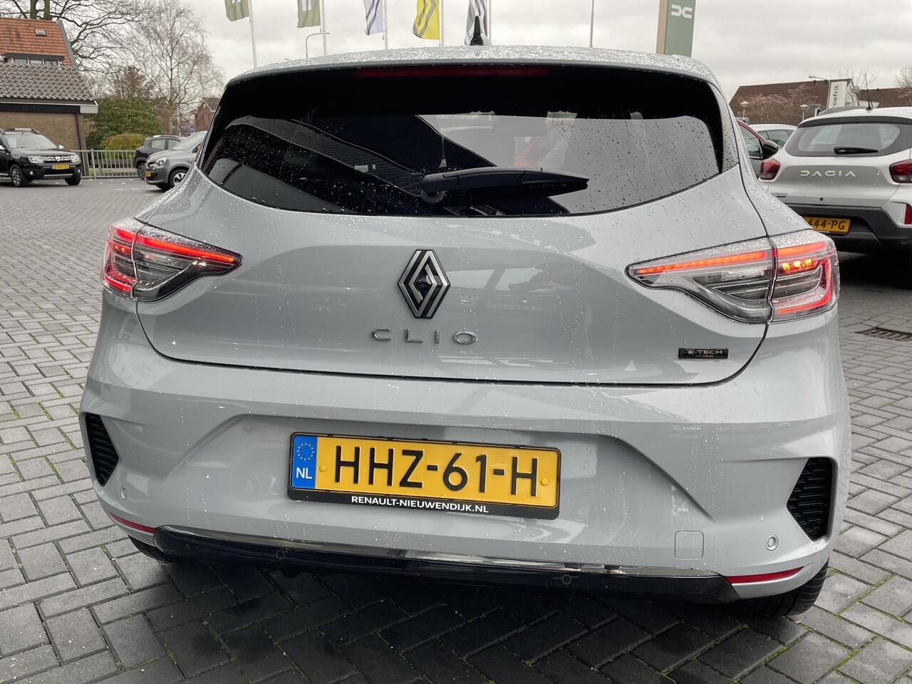 Renault CLIO 1.6 E-Tech Full Hybrid 145 techno / AUTOMAAT / ACHTERUITRIJCAMERA / PARKEERSENSOREN / STOEL + STUUR VERWARMING / CRUISE CONTROL