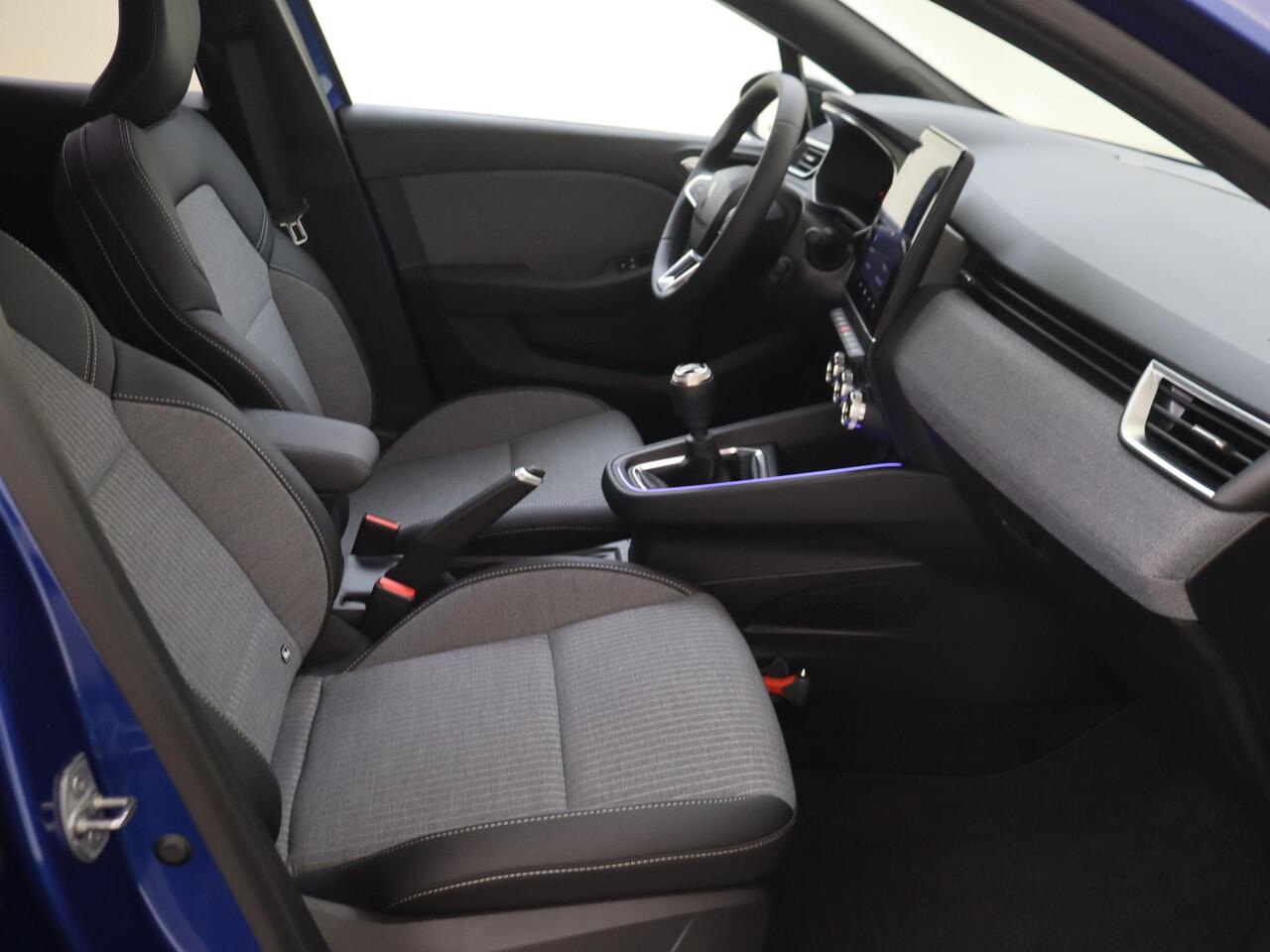 Renault CLIO 1.0 TCe 90 GPF techno | Pack Navigation Techno |