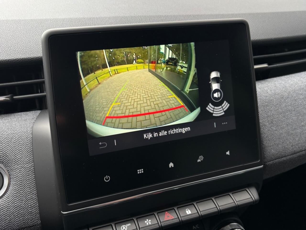 Renault CLIO 1.0 TCe 90 Techno Camera