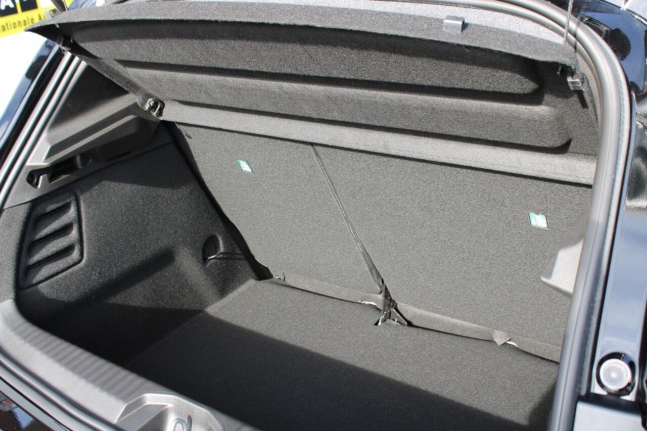 Renault CLIO TCe 90 pk met pack winter