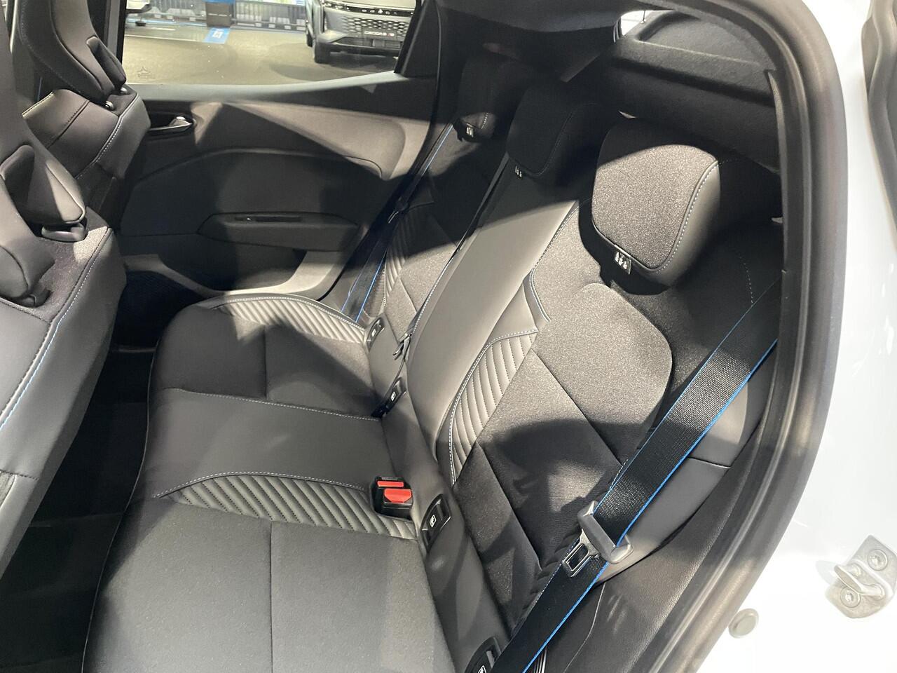 Renault CLIO 1.6 E-Tech Full Hybrid 145 esprit Alpine | Navigatie | Camera