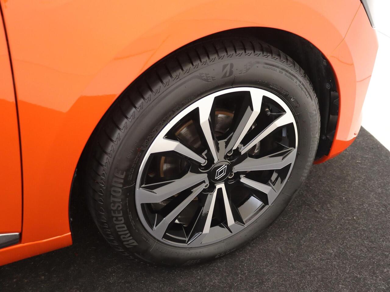 Renault CLIO 1.0 TCe 90 GPF techno | Navigatie | Camera